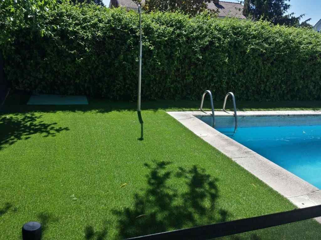 artificial grass in madrid